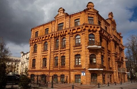 Amicable settlement of public law disputes: a case study